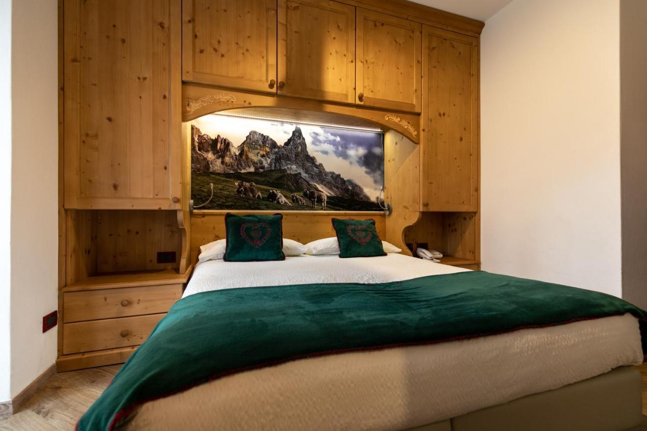 Hotel Isolabella Wellness Fiera Di Primiero